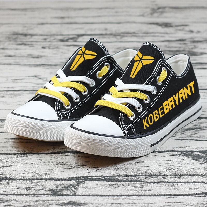 RIP Kobe Bryant Black Mamba 24 Commemorate Design Canvas Shoes T-DWAX014H