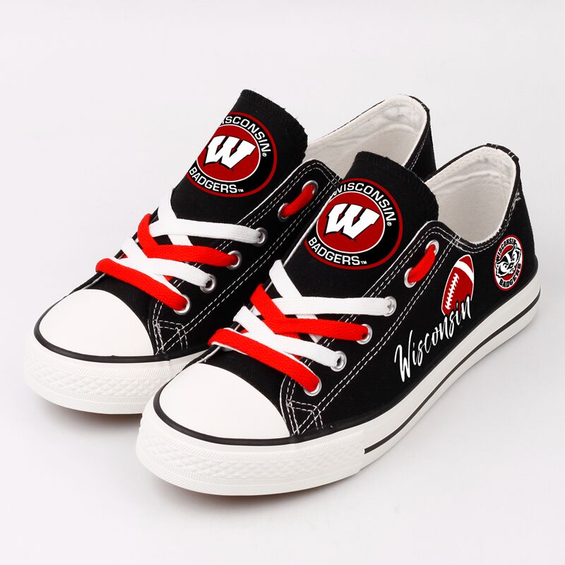 Wisconsin Badgers NCAA College Fans Canvas Shoes Custom Students Sneakers T-DV373H